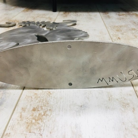 Vintage "Angel with Flower" Plant Hanger (1) - Picture 11 of 14